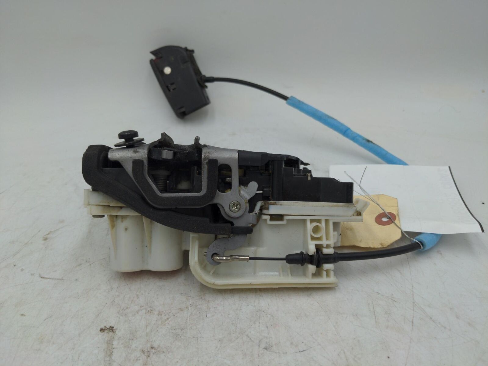 14-17 BMW I8 FRONT RH Right Door Latch 51417359444 A046879 42KM'S