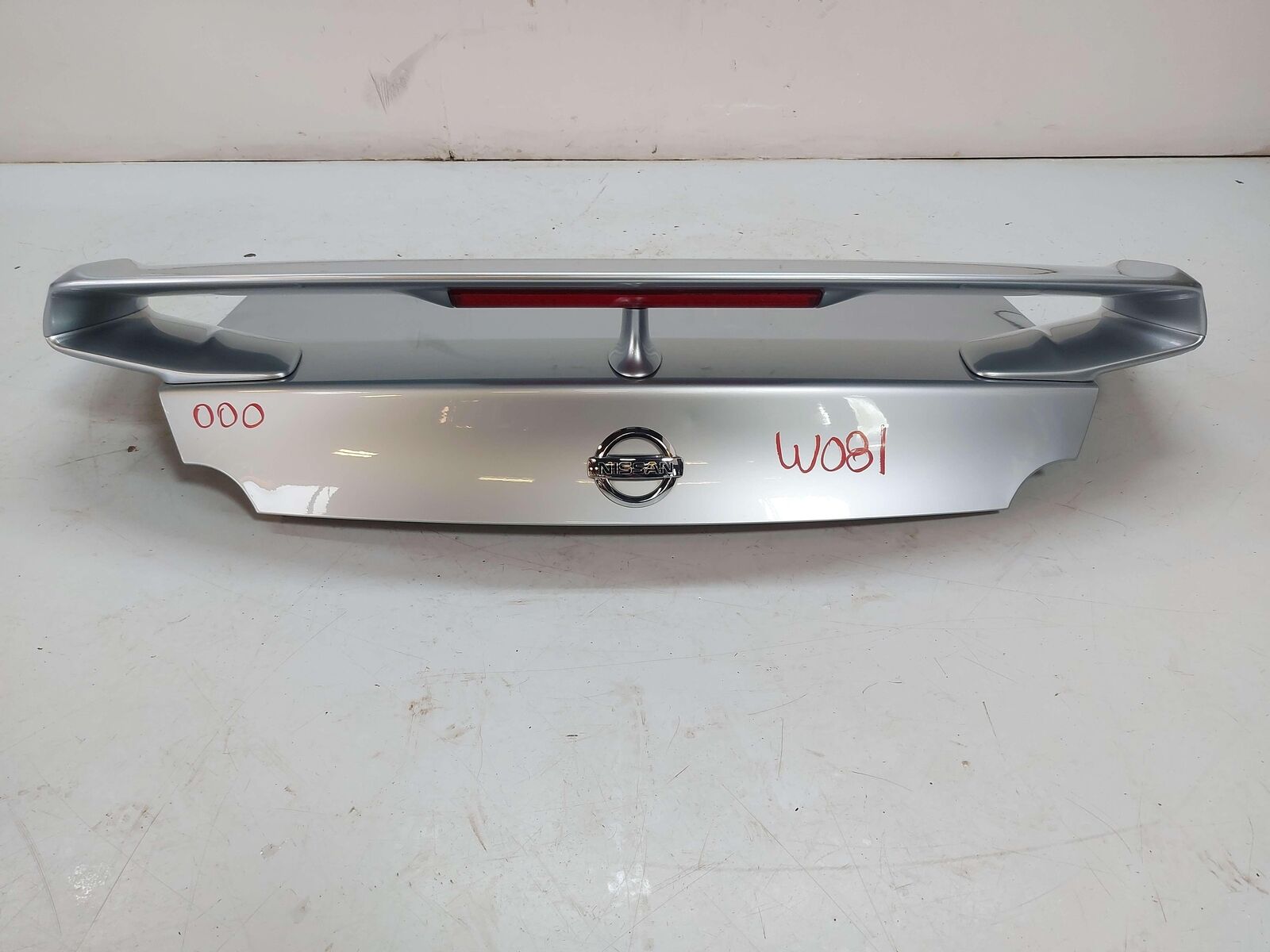 09-11 Nissan GT-R R35 Trunk Lid Decklid Silver *No Dents Insurance Quality*