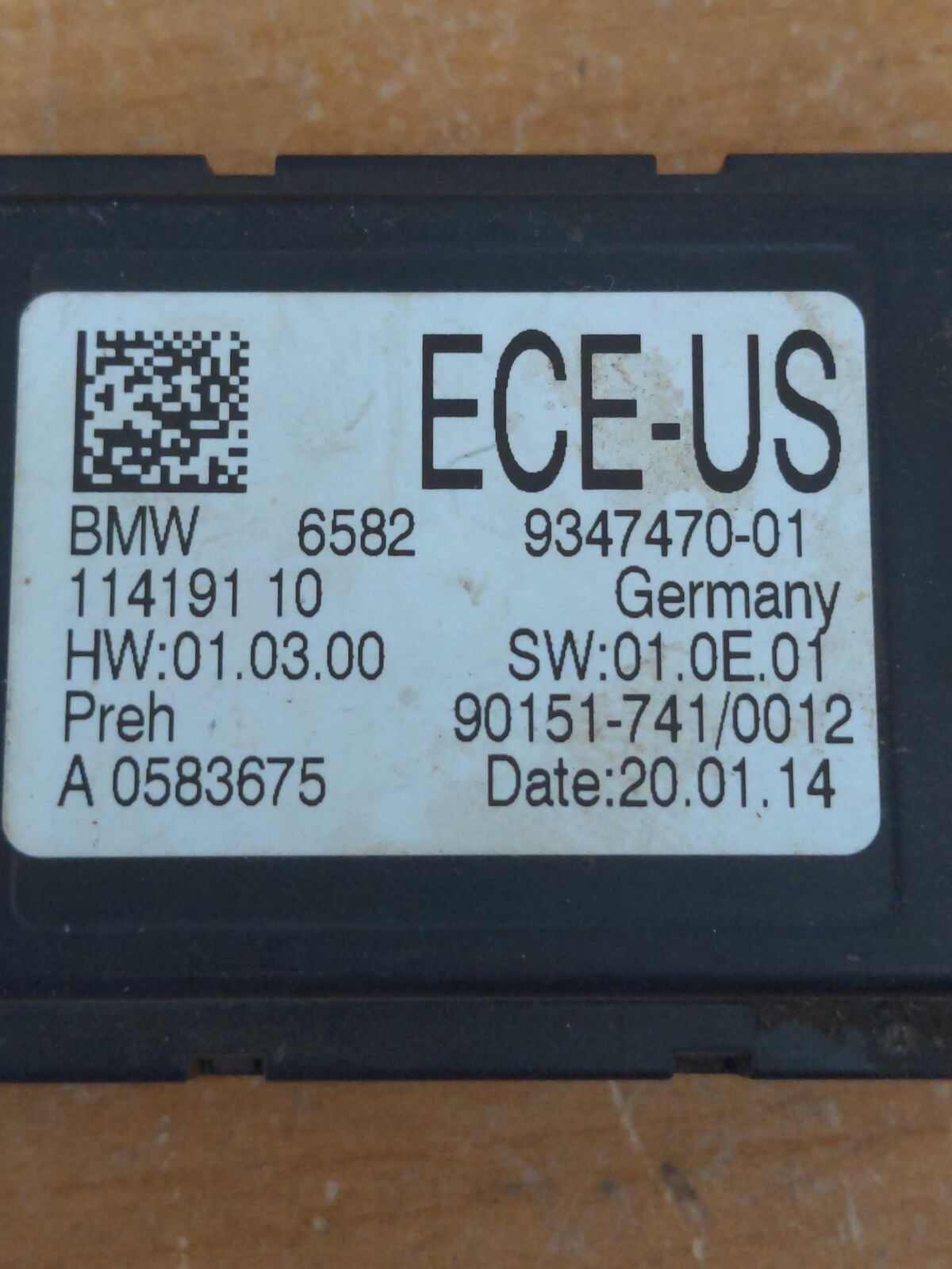 2014 BMW I8 934747001 Body Control Module Junction Box