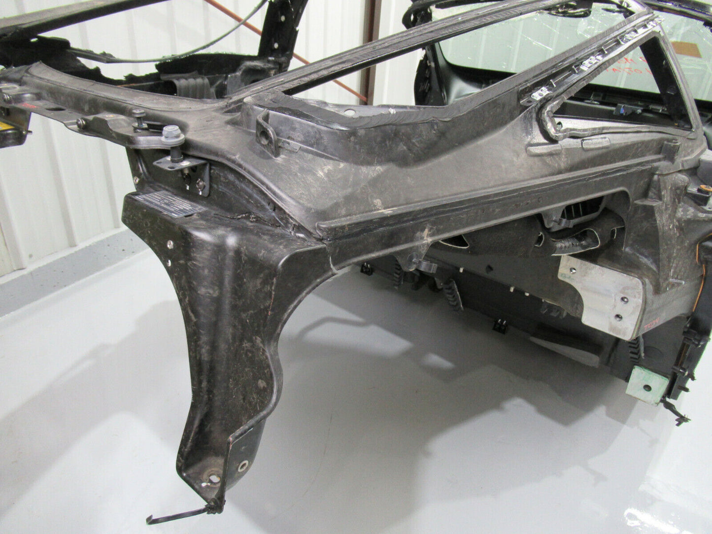 T034 2019 19 MCLAREN 720S CHASSIS COCK PIT FRAME SHELL BODY DAMAGED
