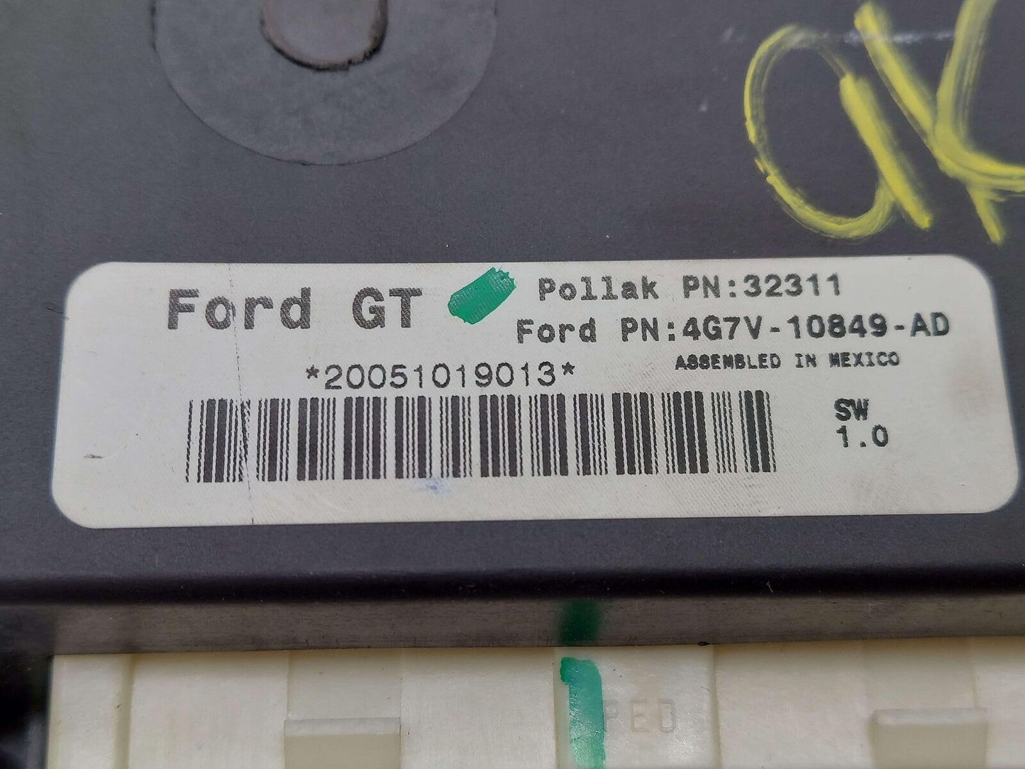 2006 Ford GT GT40 Supercar Gauge Check Cluster Control Module 4G7V-10849-AD