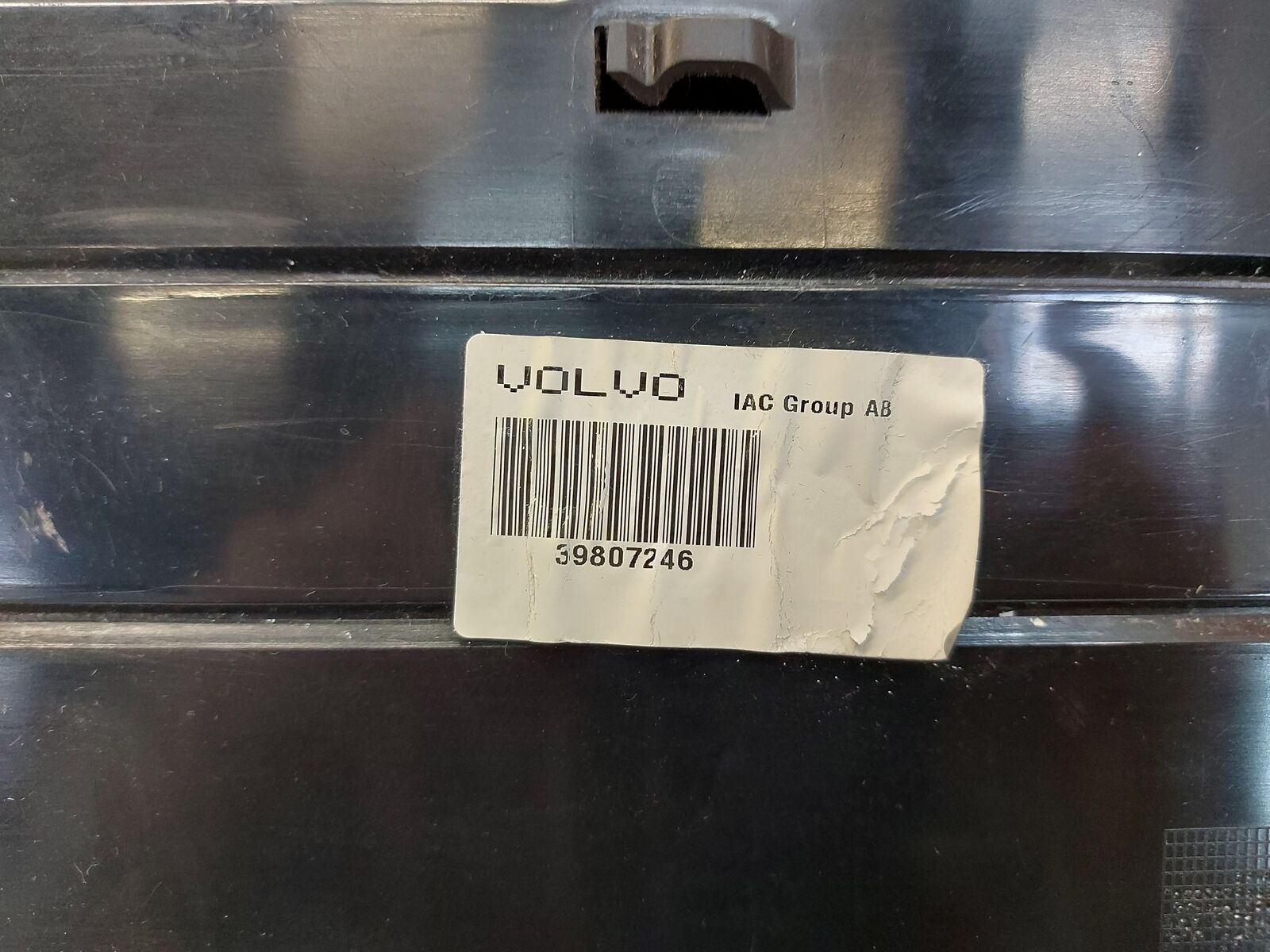 08-16 Volvo XC70 Front Glove Box Black 30676278