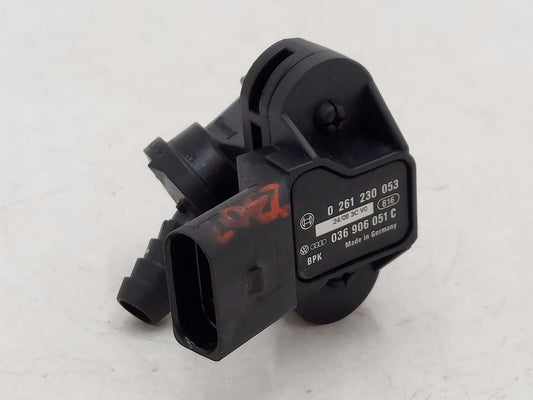 2009 Audi R8 Brake Pressure Sensor 036906051C
