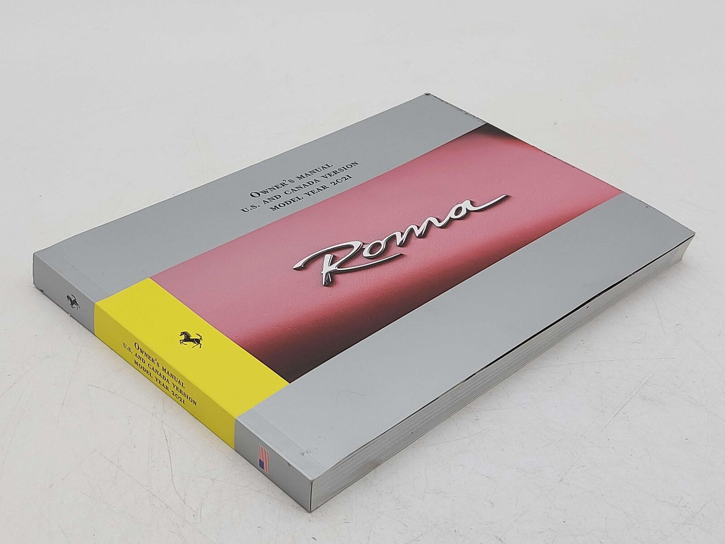 2021 FERRARI ROMA F169 OWNERS MANUAL W/ LEATHER POUCH *PAGE DISOCLORATION*