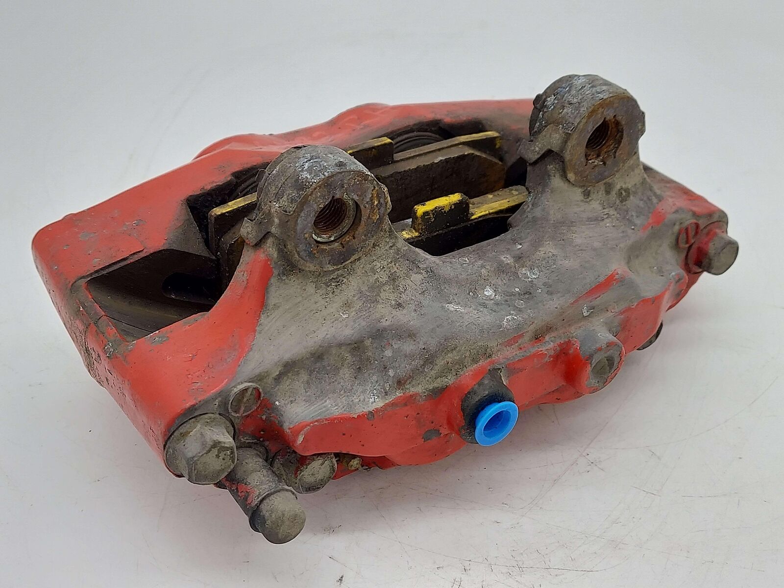 1991 Nissan Skyline R32 HCR32 GTS-T Coupe Front Right Caliper Red *Paint Peeling