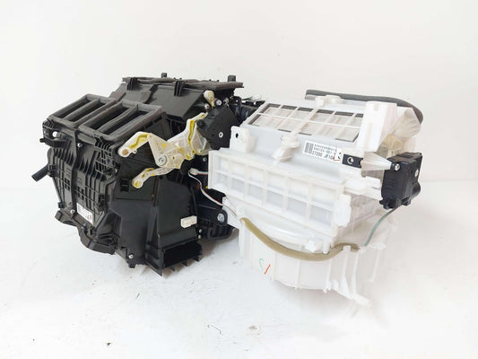 09 Nissan GTR GT-R R35 HVAC Heater Core Blower Motor Housing 27110JF10A 60K KMS
