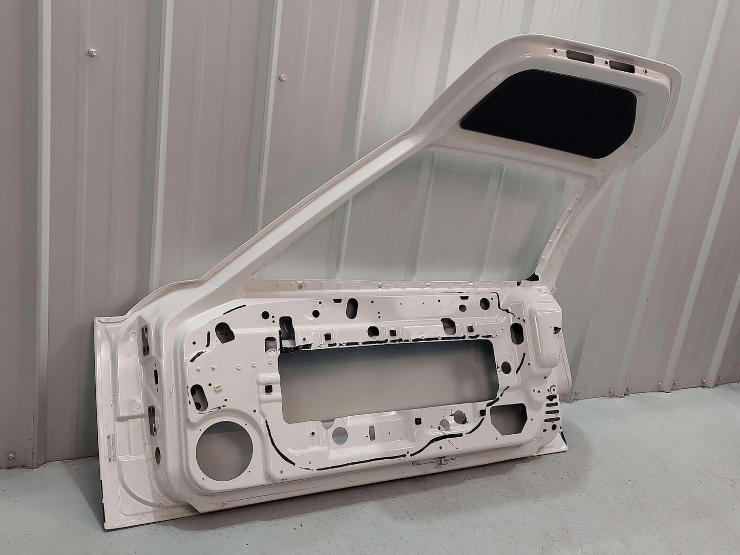 05-06 FORD GT GT40 SUPERCAR RH RIGHT DOOR WHITE *NOTE* 5G7Z6320124AA OEM