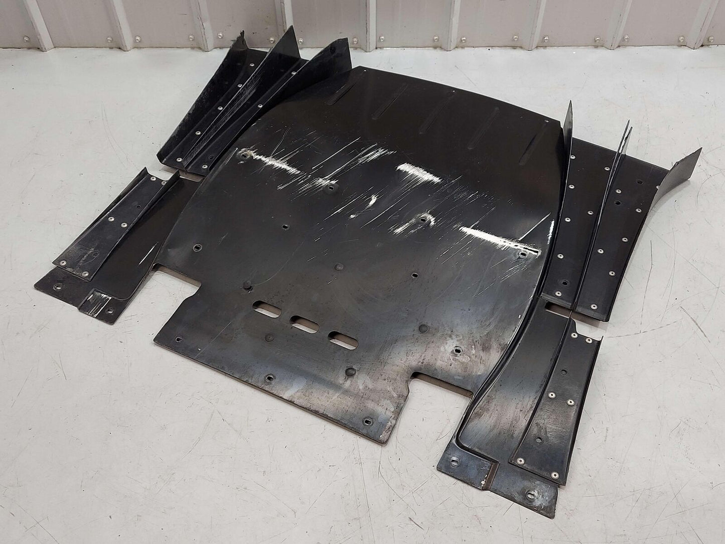 2006 FORD GT GT40 SUPERCAR REAR ENGINE SKID PLATE W/ DIFFUSER *NOTES* OEM
