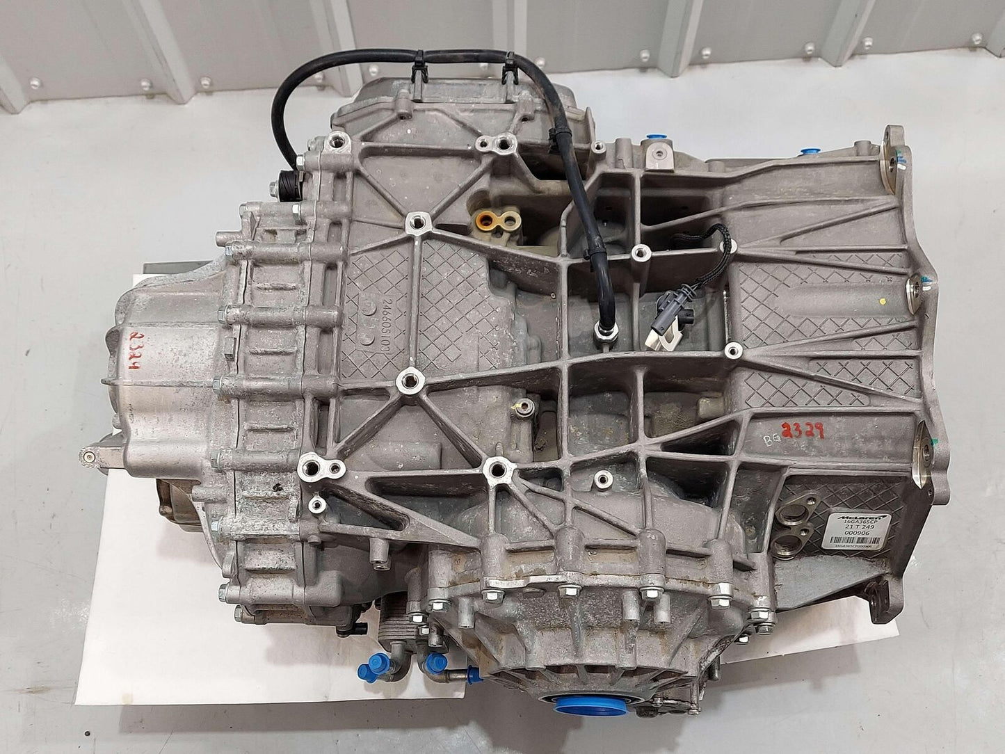 23 McLaren Artura 8 Speed Dual Clutch Transmission A2059060302 3K KM *parts Only