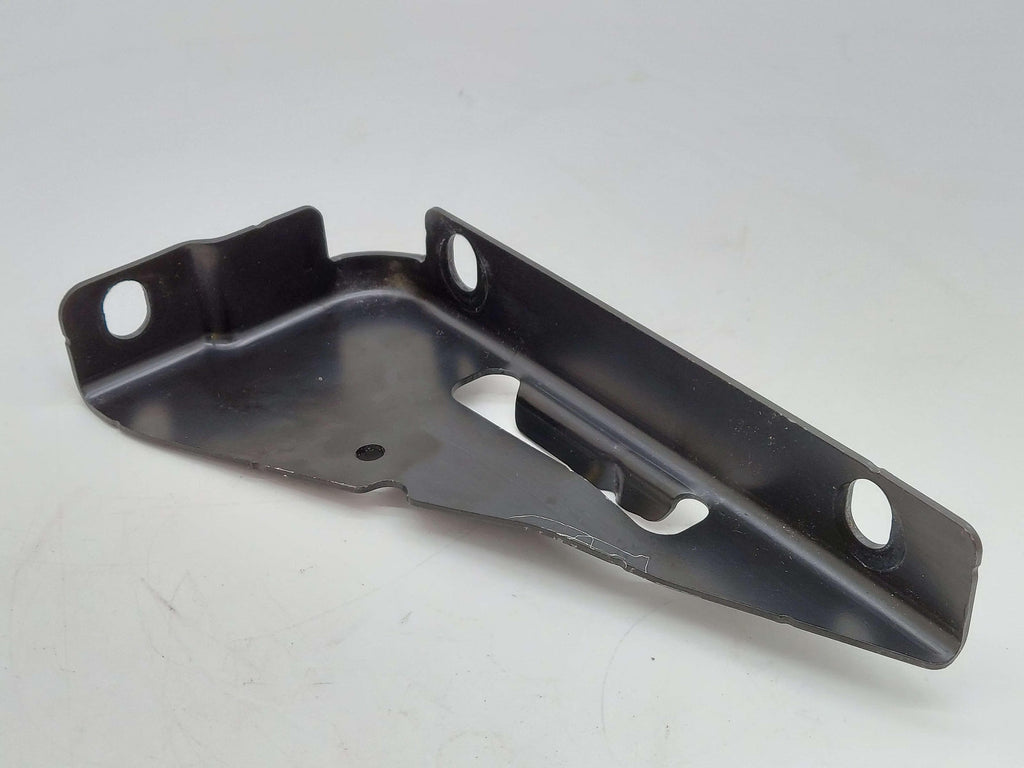 2023 Audi Q8 E-tron Quattro RH Right Cowl Filler Plates 4KE805210 *Bent*