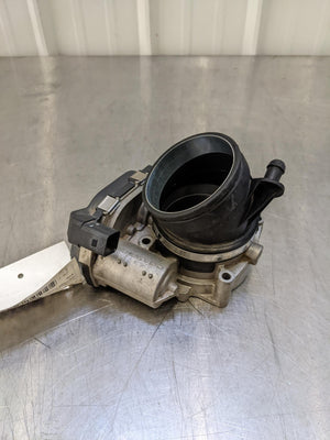 08-13 BMW 128I Throttle Body 7556118001 A2c53112155 7556118 24K KM