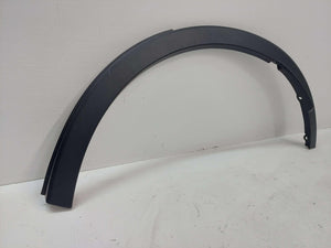 18-22 TOYOTA CHR REAR LEFT WHEEL OPENING MOULDING BLACK TEXTURED *MISC MARKS*
