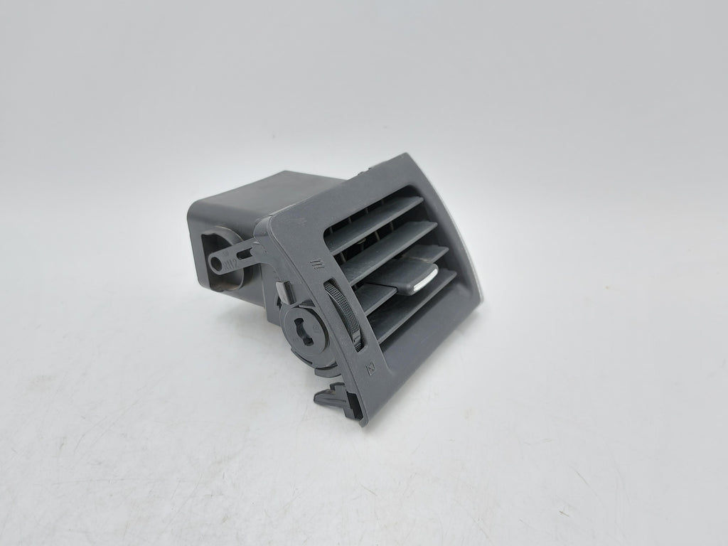 2013 Subaru XV Crosstrek RH Right Dash AC Air Conditioner Heater Vent 66110FJ020