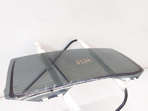 08-22 TOYOTA SEQUOIA REAR WINDOW GLASS 681500C050 *SCRATCHES*