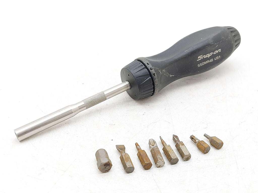 SNAP ON BLACK RATCHETING SCREW DRIVER SSDMR4B *GOUGED HANDLE RUSTY BITS*