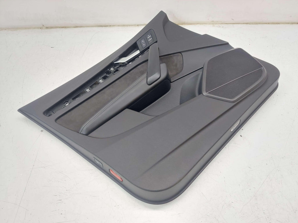 18-20 AUDI SQ5 80A FRONT LEFT DOOR TRIM PANEL BLACK W/ ROCK GRAY STITCHING EI