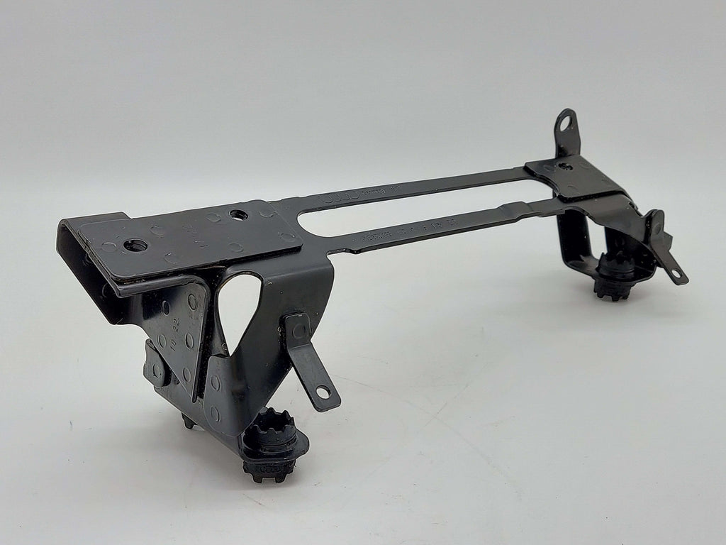 2023 Audi Q8 E-Tron Quattro Ac Compresor Upper Bracket 4KE820195AC