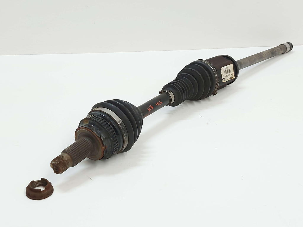 07-12 BMW 328i E90 FRONT RH RIGHT AXLE SHAFT 31607558950 *CHIP IN THREADS*