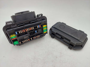 15-20 BMW M4 F82 3.0L POWER DISTRIBUTION JUNCTION FUSE RELAY BOX 9389068 OEM