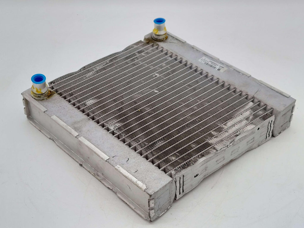 19-21 BMW M2 F87 COMPETITION RIGHT RADIATOR AUXILIARY 7806190 *BENT FINS*