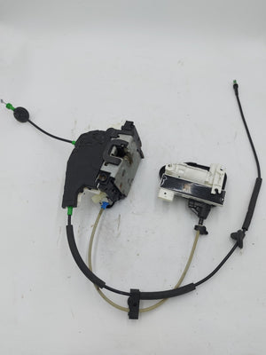 2017 TESLA X Right Front Door Latch Rh Front 1112064-90-a