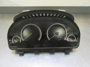 15-17 BMW X4 Speedometer WITH HEADS UP DISPLAY 6805237 0263726349 KPH KM/H