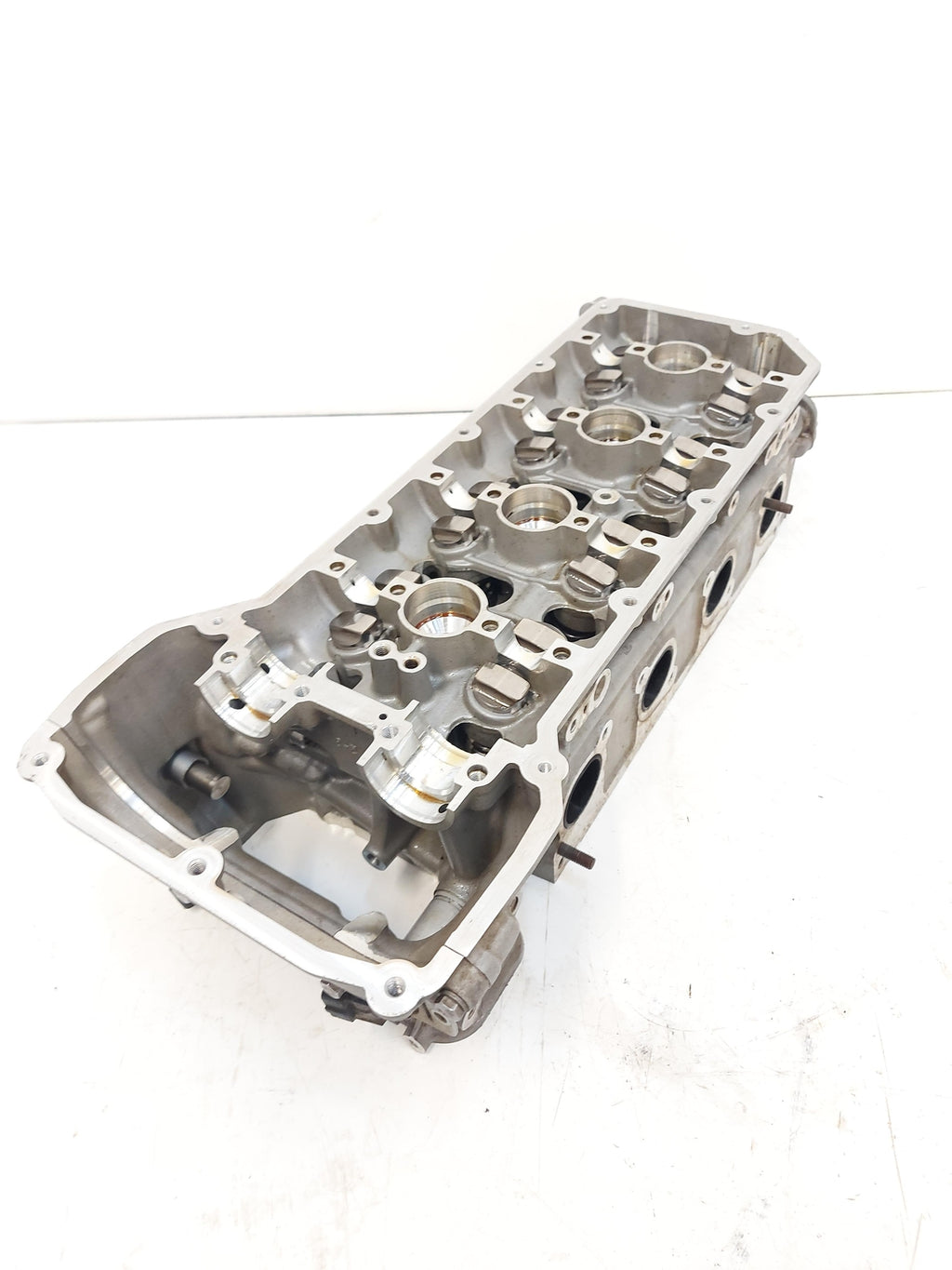 2008-2013 BMW M3 ///M (E90 E91 E92 E93) 4.0L S65 V8 ENGINE - RIGHT CYLINDER HEAD