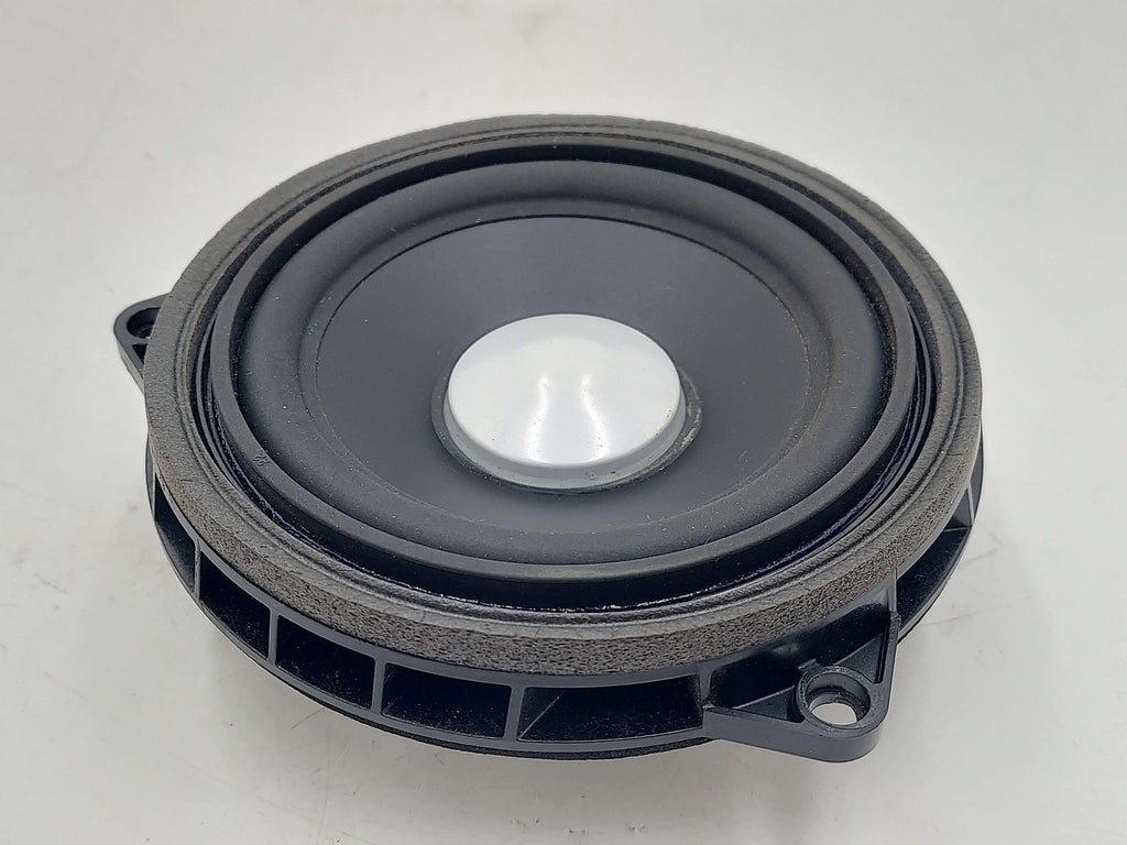 2016 BMW M3 F80 LH Left Mid Range Speaker 9364956