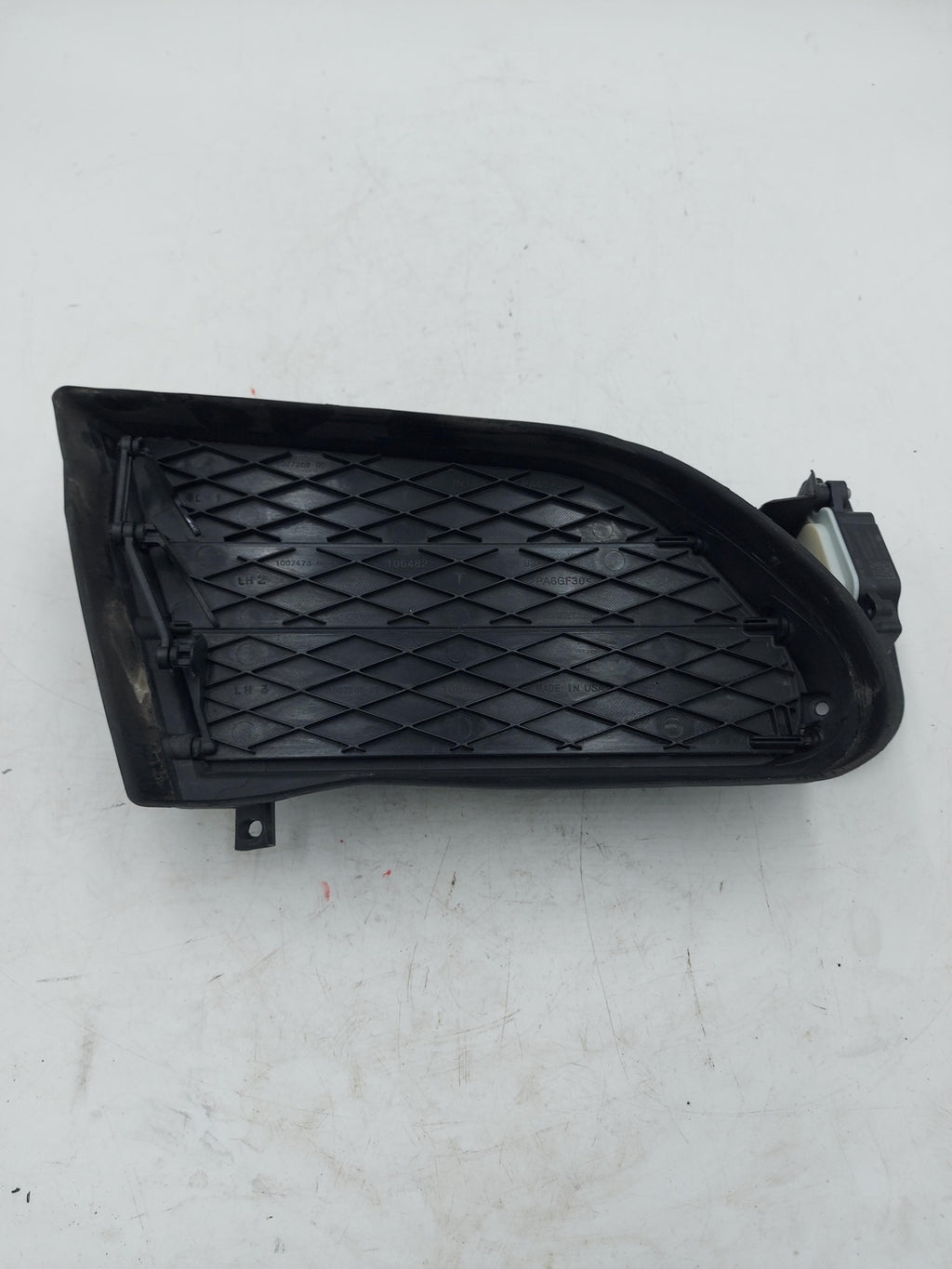 2014 Tesla S Shutter for Condenser LH Left 1007268-00-D 126K KMS