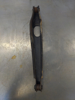 11-17 MITSUBISHI LANCER REAR RIGHT LOWER CONTROL ARM STRUT MOUNT 4113A136