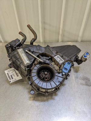 04-10 Vw Touareg Rear Heater Blower Motor & housing *notes* 7L0820004G