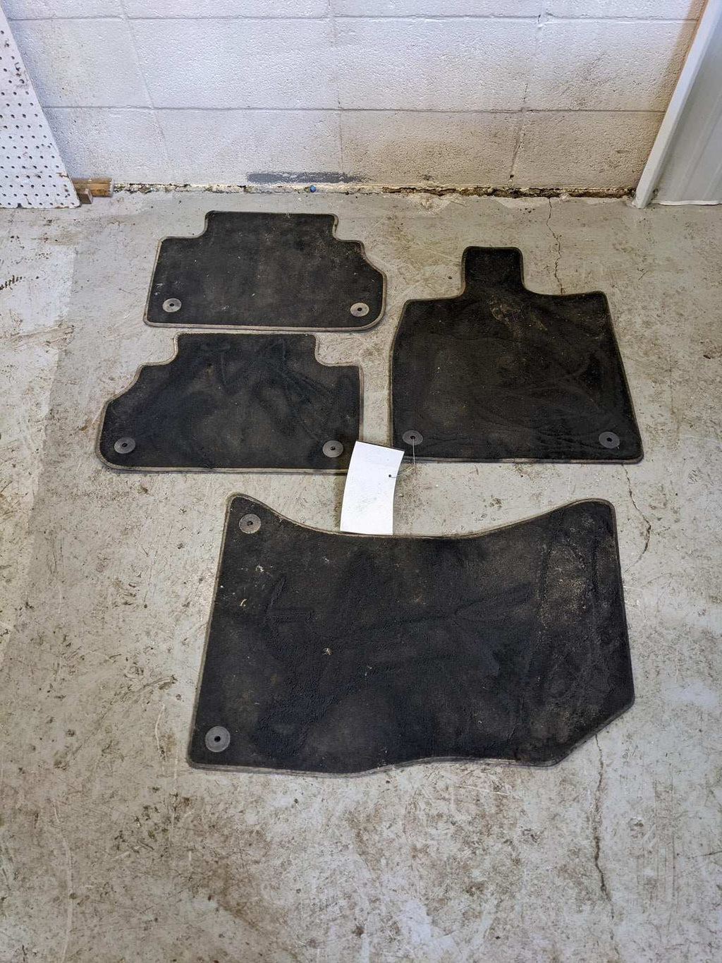 2019 AUDI Q5 Floor Mats Set Of 5 Black