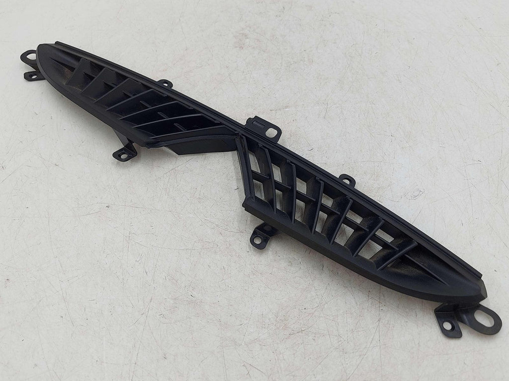 18 Mclaren 720s AC Air Conditioner Heater Defrost Vents Vent 14N1369CP 14N0020CP