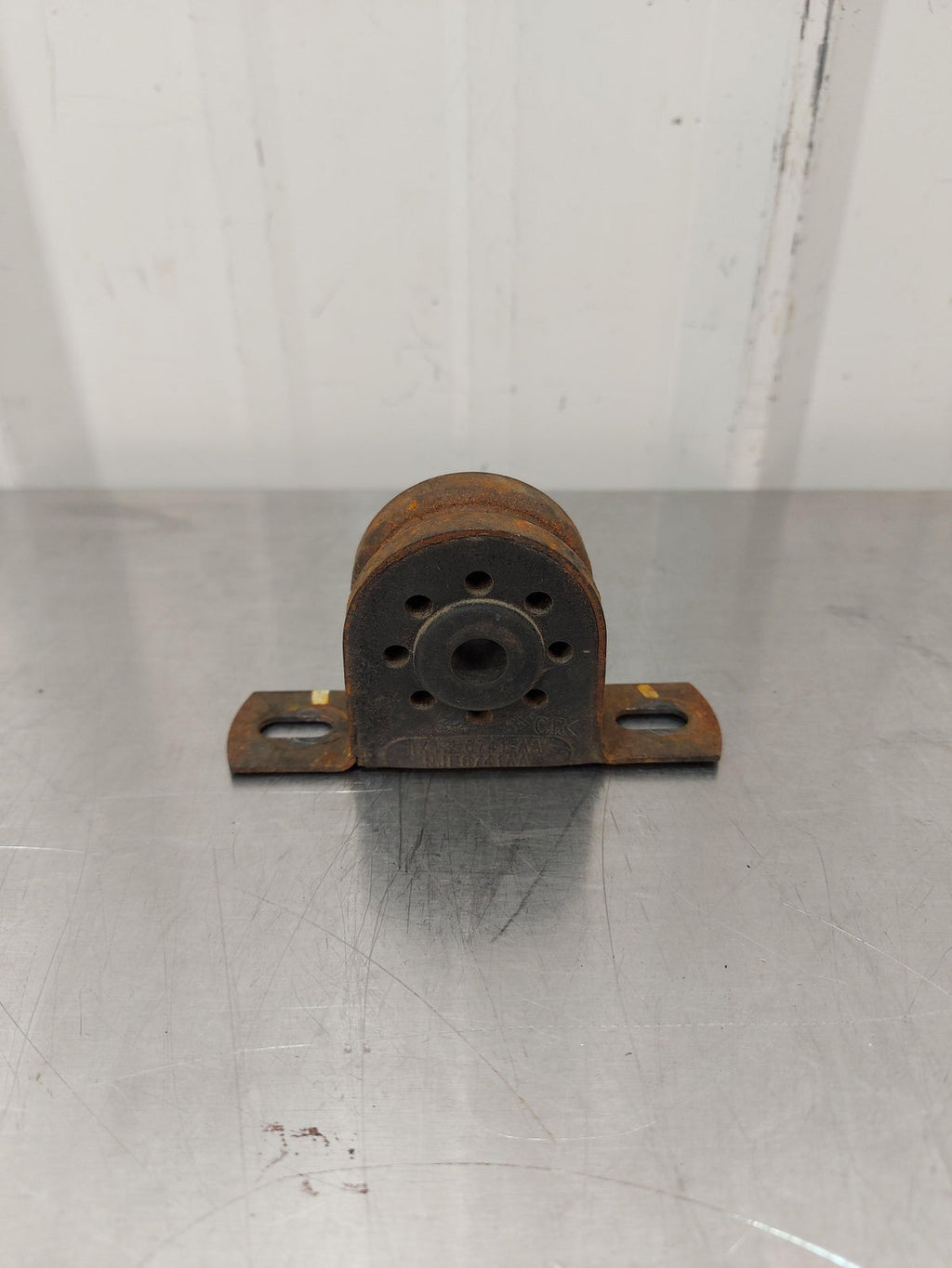 2020 Mclaren 720s Spider Muffler Hanger Bushing NJE6741AA